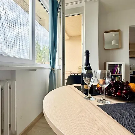 Appartement Cozy Pge Stadium Warschau
