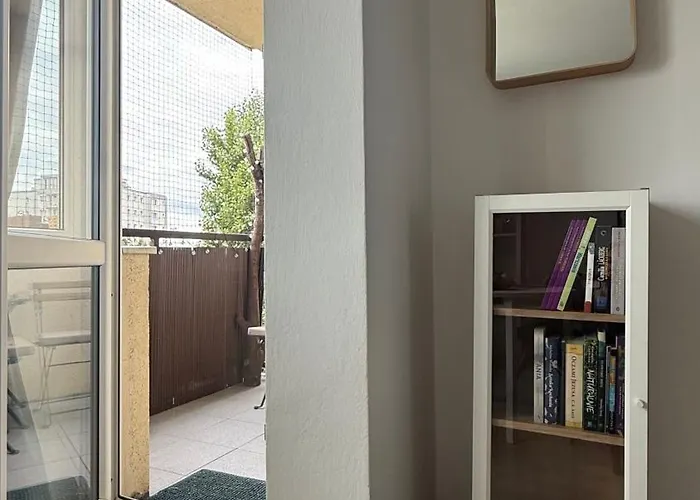 Cozy Pge Stadium Lejlighed